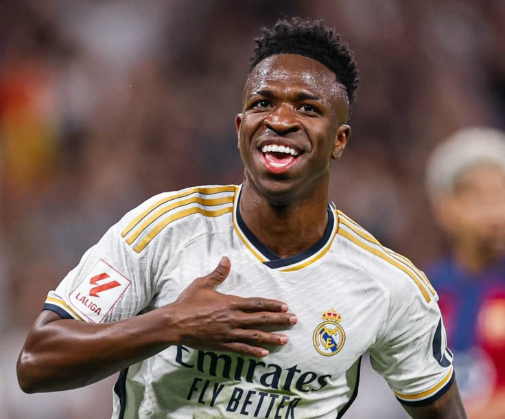 Vinicius Jr, intrnational brésilien